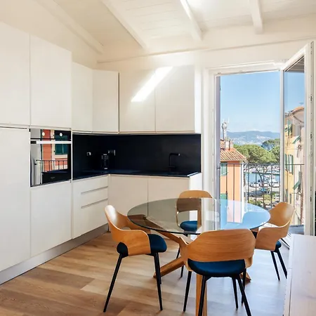 Cadamare Charming In Portovenere 斯培西亚